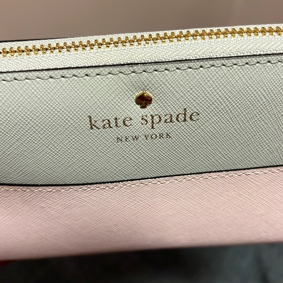 Kate Spade Wallet - Picture 2 of 6